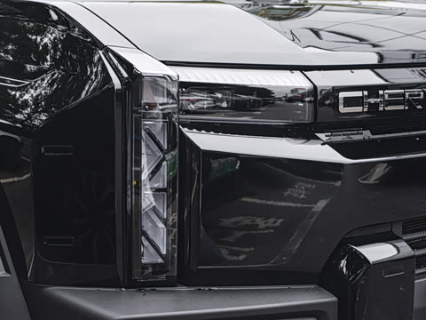 2025�� 215Զ�а�