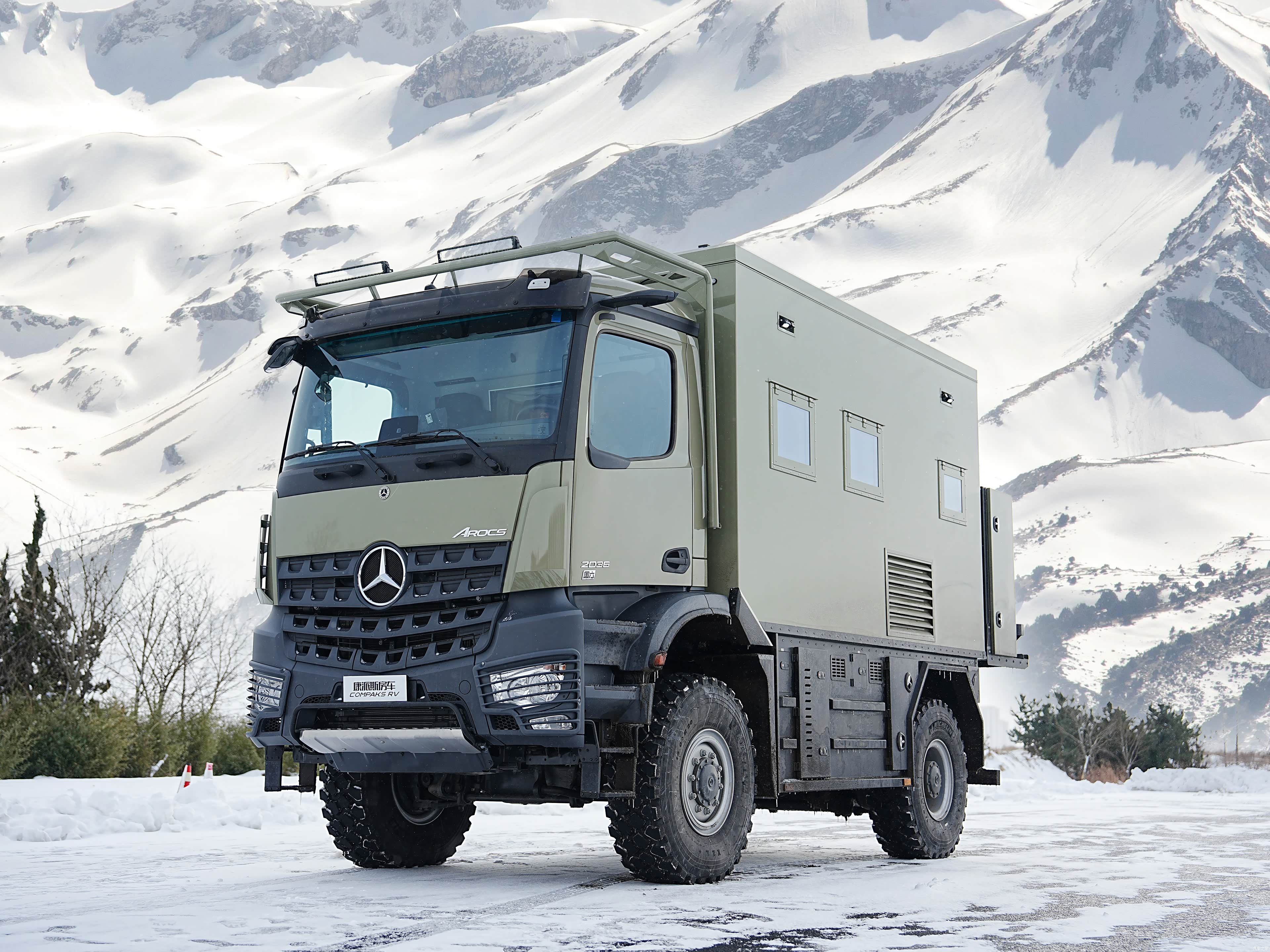 Mercedes-Benz Arocs