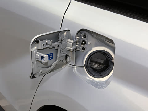 2026�� 2.5L ˫������������