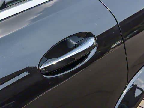 2025�� �Ŀ� GLS 450 4MATIC ������