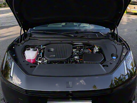 2025�� 240����Ultra