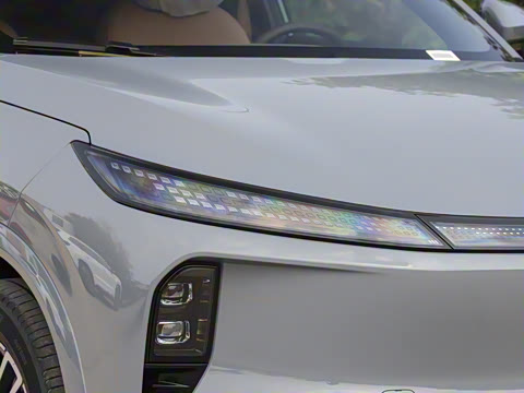 2025�� 185KM�����