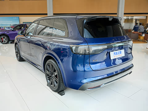 2025�� ���� Ultra�� 53.4kWh 6���� (896�߼����״