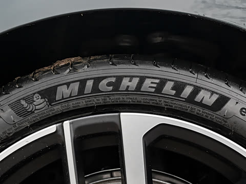 2026�� ��Ȼ�澳�� 100kWh Touring