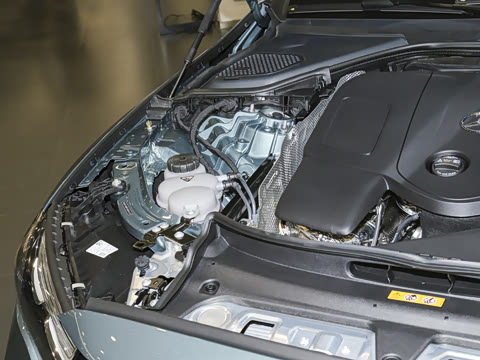 2026�� E 260 �˶���