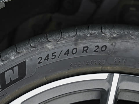 2026�� ��Ȼ�澳�� 100kWh 