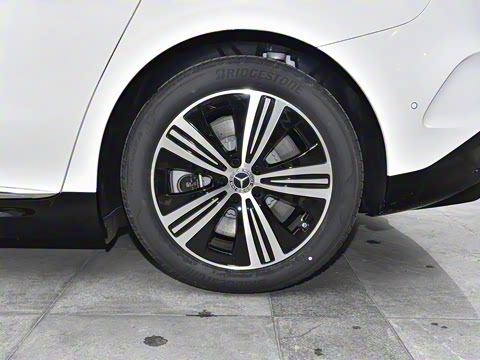 2026�� 500 4MATIC �ȷ��