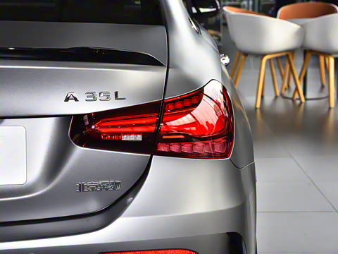 2026�� AMG A 35 L 4MATIC