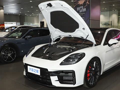 2026�� Panamera GTS 4.0T