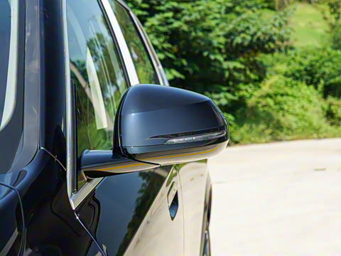 2025�� sDrive25Li M�˶���װ