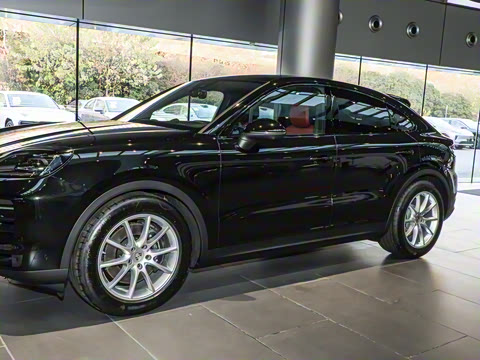 2026�� Cayenne Coup�� 3.0T