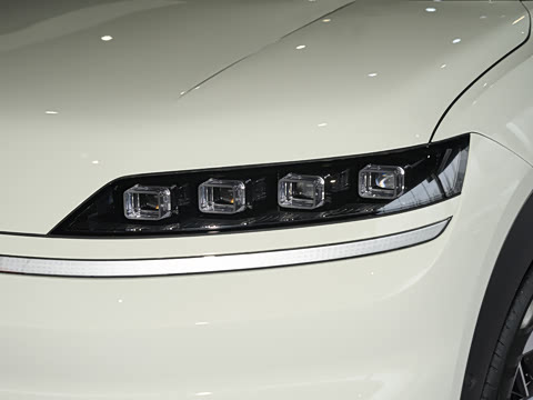 2025�� ����SMART�� 64.2kWh