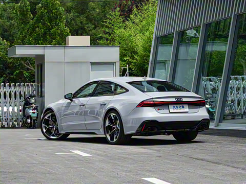 2025�� RS 7 4.0T Sportback performance