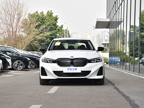 2026�� �Ŀ� eDrive 40 L ��ҹ��װ