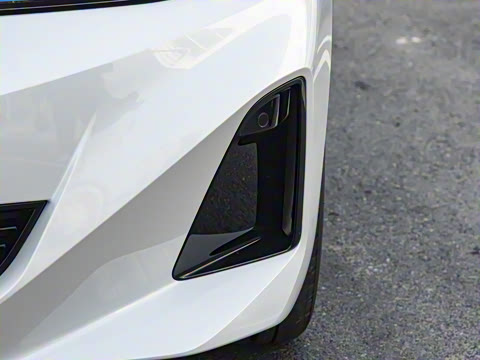 2026�� eDrive 40 L ��ҹ�˶���װ