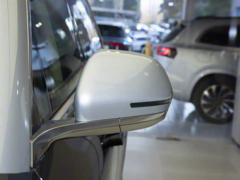 2025�� ���� Ultra�� 52kWh 6����