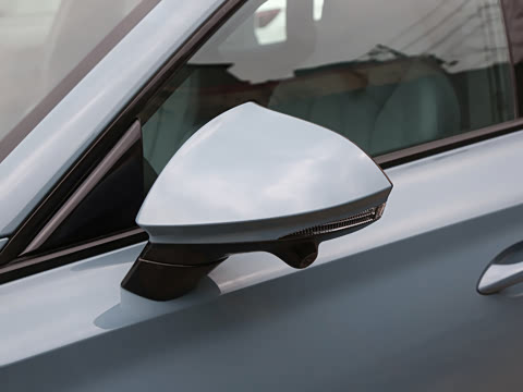 2026�� 2.0T 405 AT������