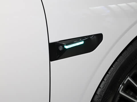 2025�� 240����Ultra