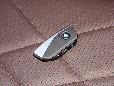 2026 xDrive 30Li M˶ҹװ