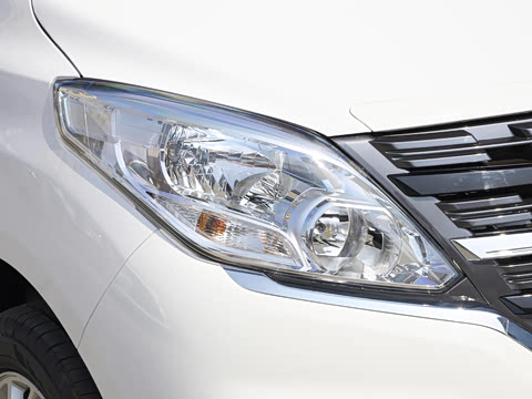 2027�� 2.0L ������ 9��