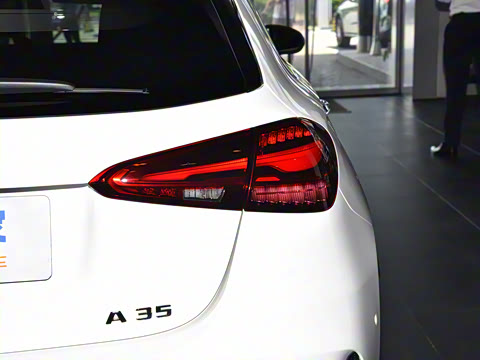 2025�� �Ŀ� AMG A 35 4MATIC