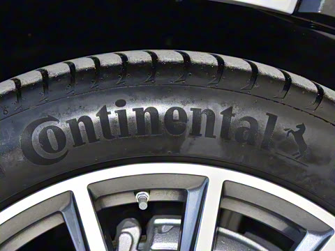 2025�� GLS 450 4MATIC ������