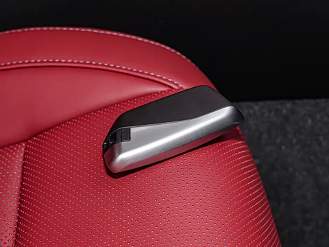 2026�� �Ŀ� 525Li M�˶���װ