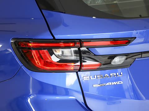 2025�� 2.4T CVT Wagon tS EyeSight