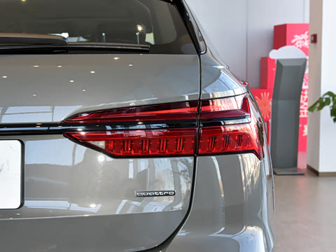 2025�� allroad quattro 55 TFSI ��̽�ռ�