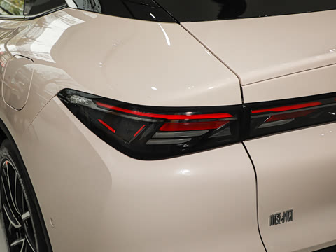 2025�� �Ŀ� 668MAX���а� 200kW