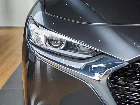 2025�� 2.0L �Զ����Ű�