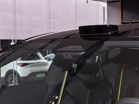 2026�� 600 SE 5��