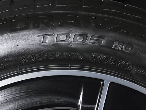 2026�� GLC 260 L 4MATIC ������