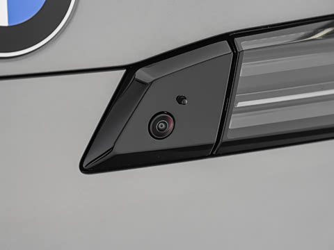 2027�� 740L �����