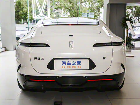 2025�� �Ŀ� Max�����