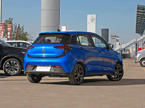 2021�� L400 4��