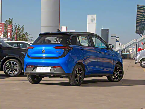 2021�� L400 4��