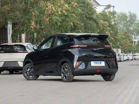 2025�� �Ǽݰ� 405km ���ڰ�