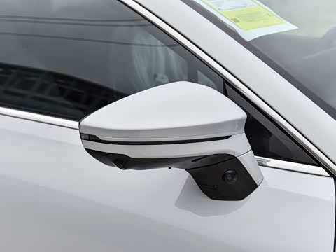 2026�� 225km EM-i Զ�����ǺӰ�