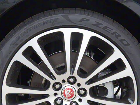 2025�� 2.0T P250 ��������������