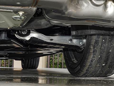 2026�� 2.0T �߹��� �˶���