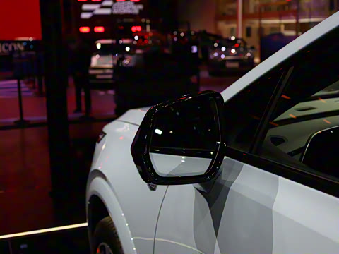 2025�� 2.0T ������