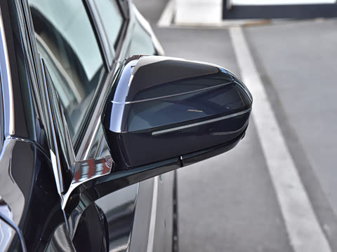 2026�� �Ŀ� eDrive 40L M�˶���װ