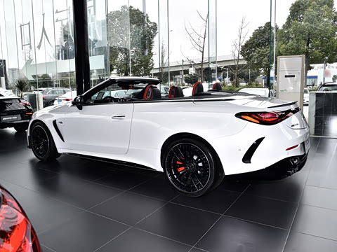 2026�� AMG CLE 53 4MATIC+ ������ܳ�