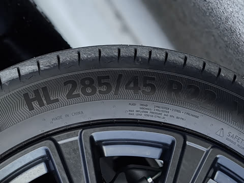 2025�� ������