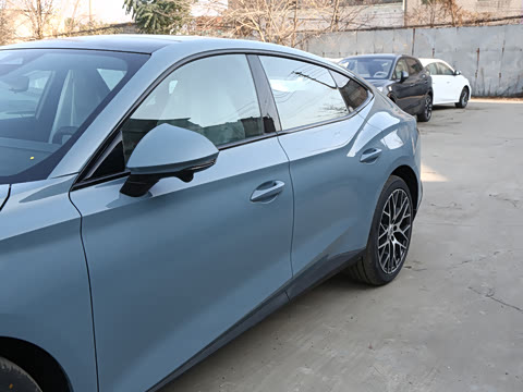 2026�� 1.5T 300 DCT���Ű�