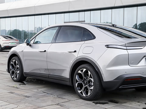2026�� 85kWh Max+