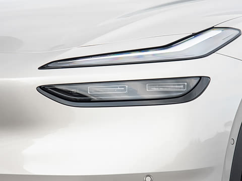 2026�� 85kWh Max+
