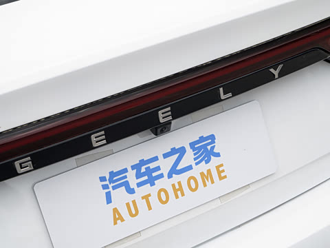 2027�� ���� 1.5L CVT������