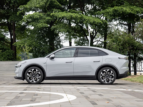 2026�� 85kWh Max+